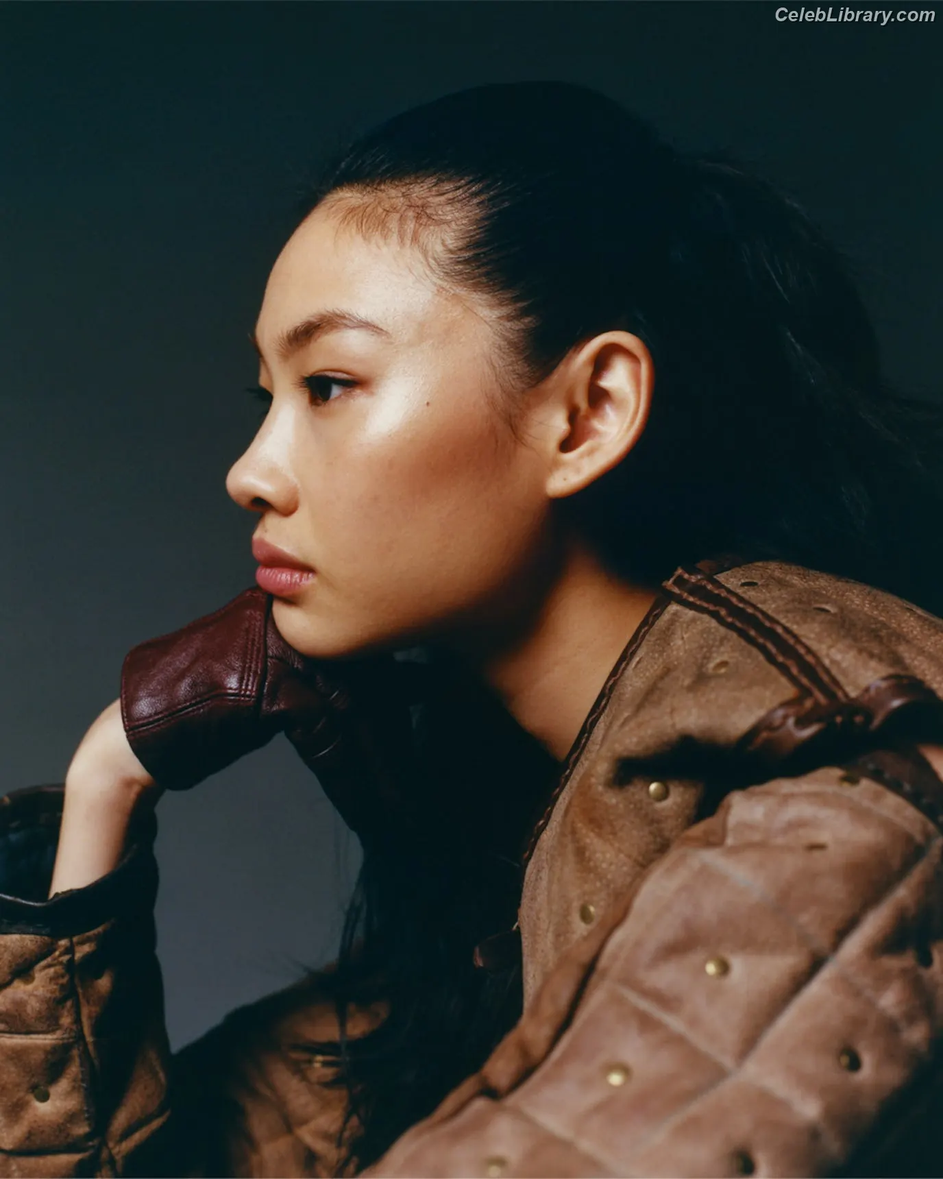 Jung Ho-yeon photo 7 of 335