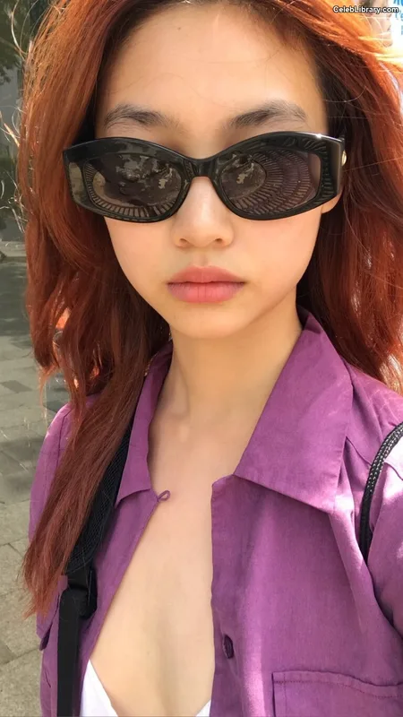 Jung Ho-yeon photo 2 of 336
