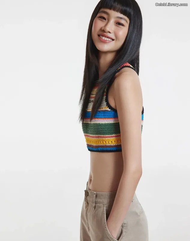 Jung Ho-yeon photo 6 of 336