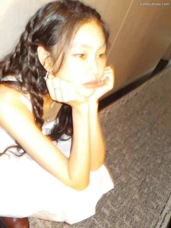 Jung Ho-yeon photo 2 of 336