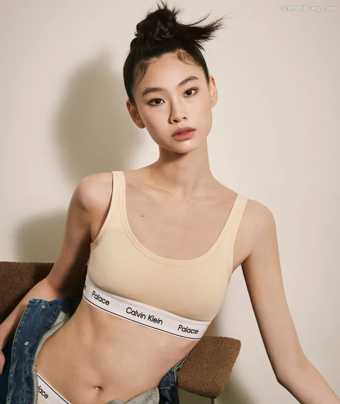 Jung Ho-yeon photo 18 of 336