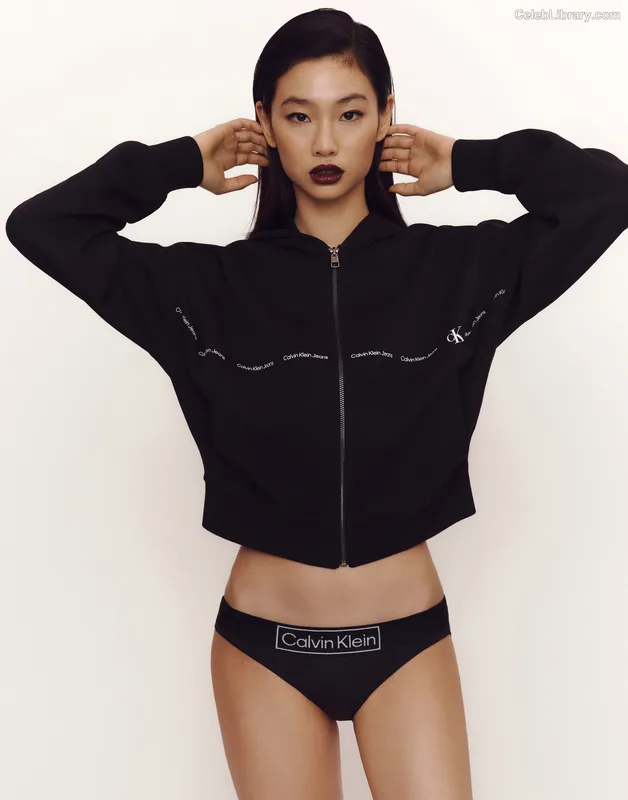Jung Ho-yeon photo 23 of 336
