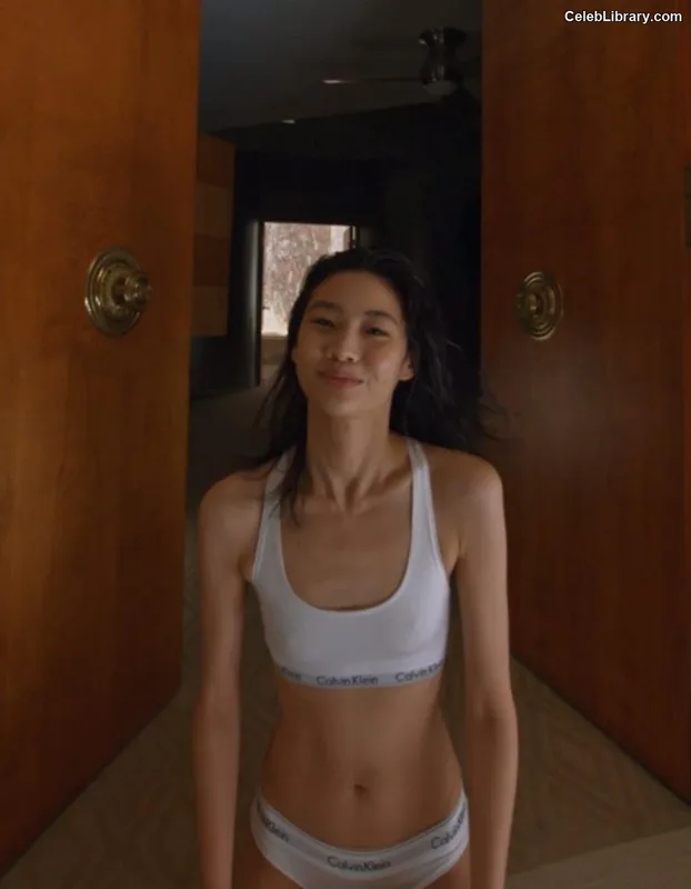 Jung Ho-yeon photo 11 of 336