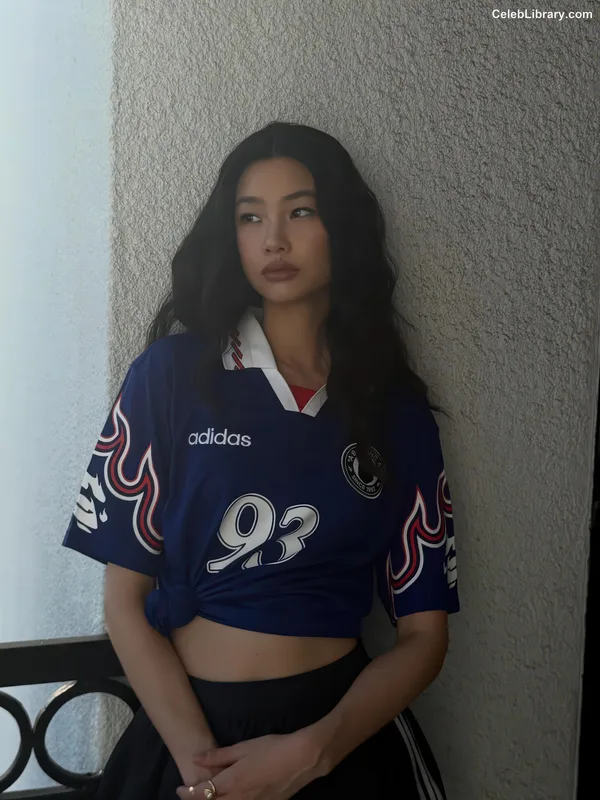 Jung Ho-yeon photo 15 of 336