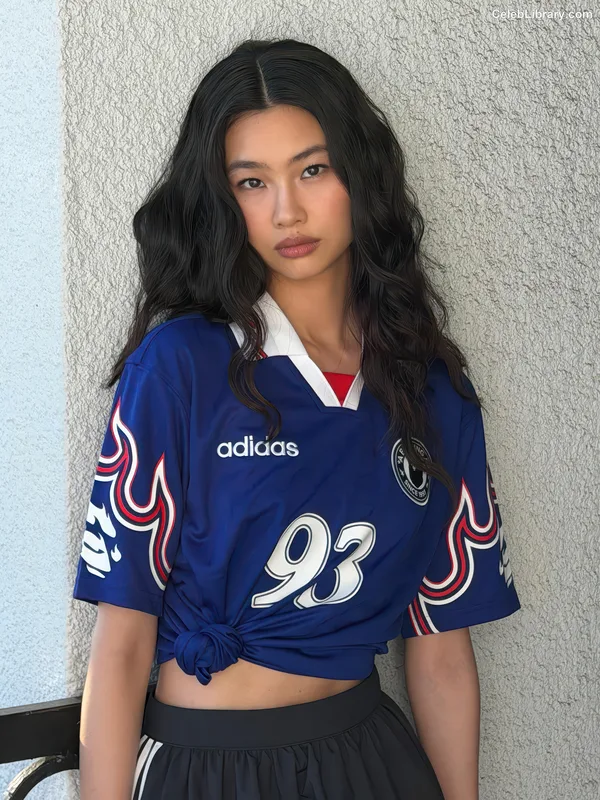 Jung Ho-yeon photo 19 of 336