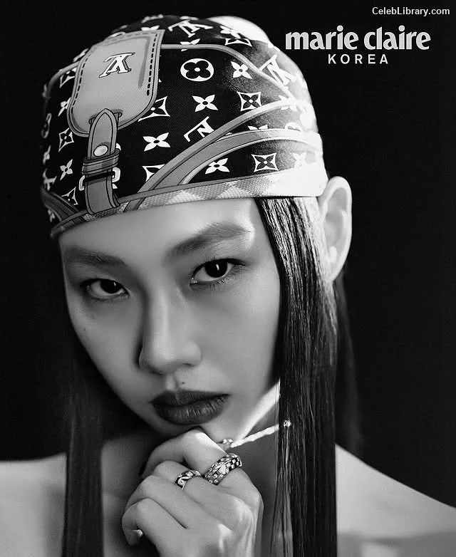 Jung Ho-yeon photo 8 of 336
