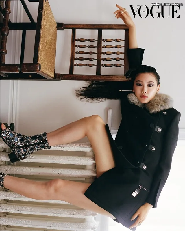 Jung Ho-yeon photo 3 of 336