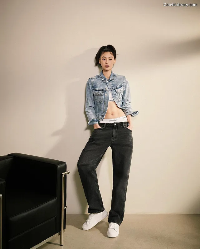 Jung Ho-yeon photo 13 of 336