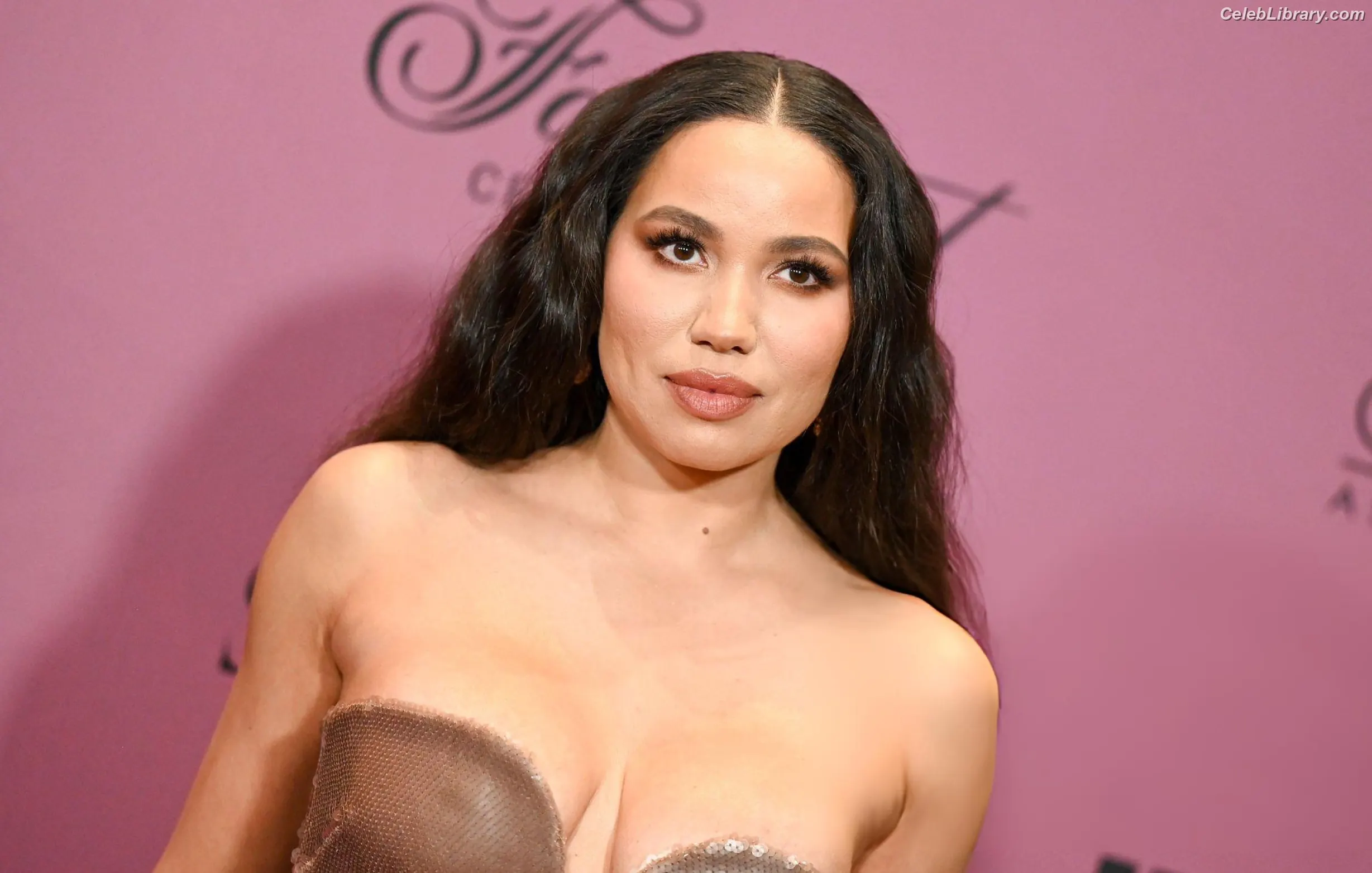 Jurnee Smollett photo 5 of 1219