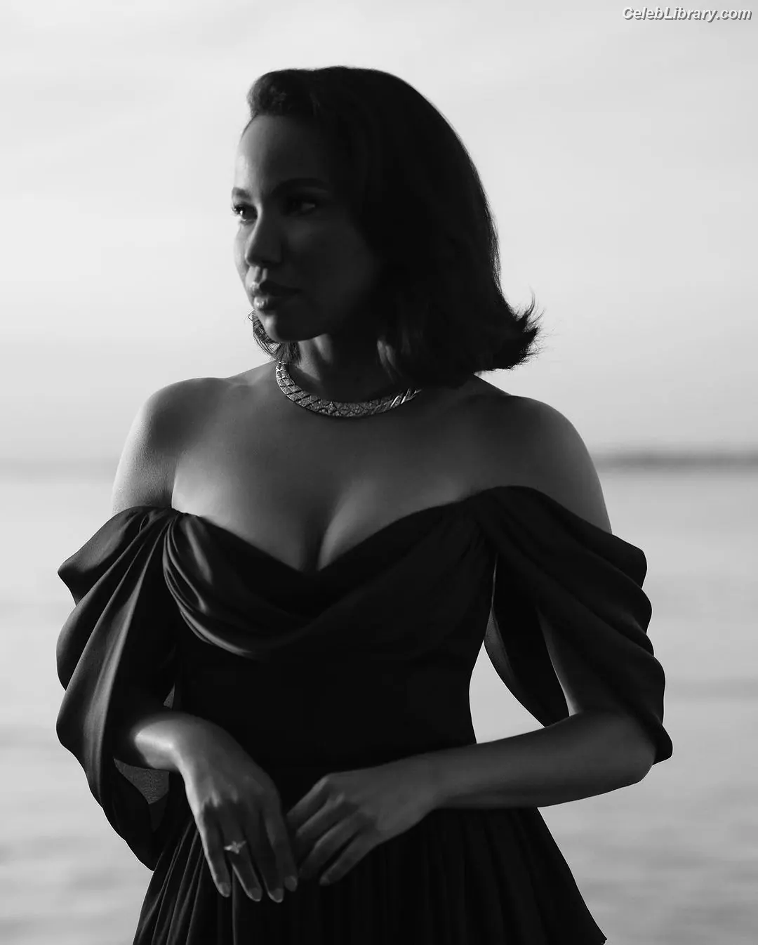 Jurnee Smollett photo 5 of 1219