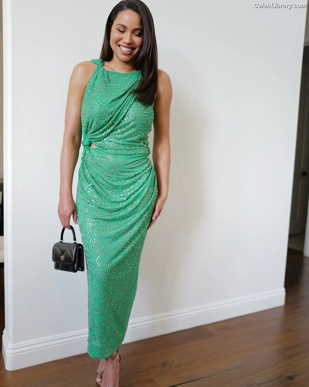 Jurnee Smollett photo 18 of 1219