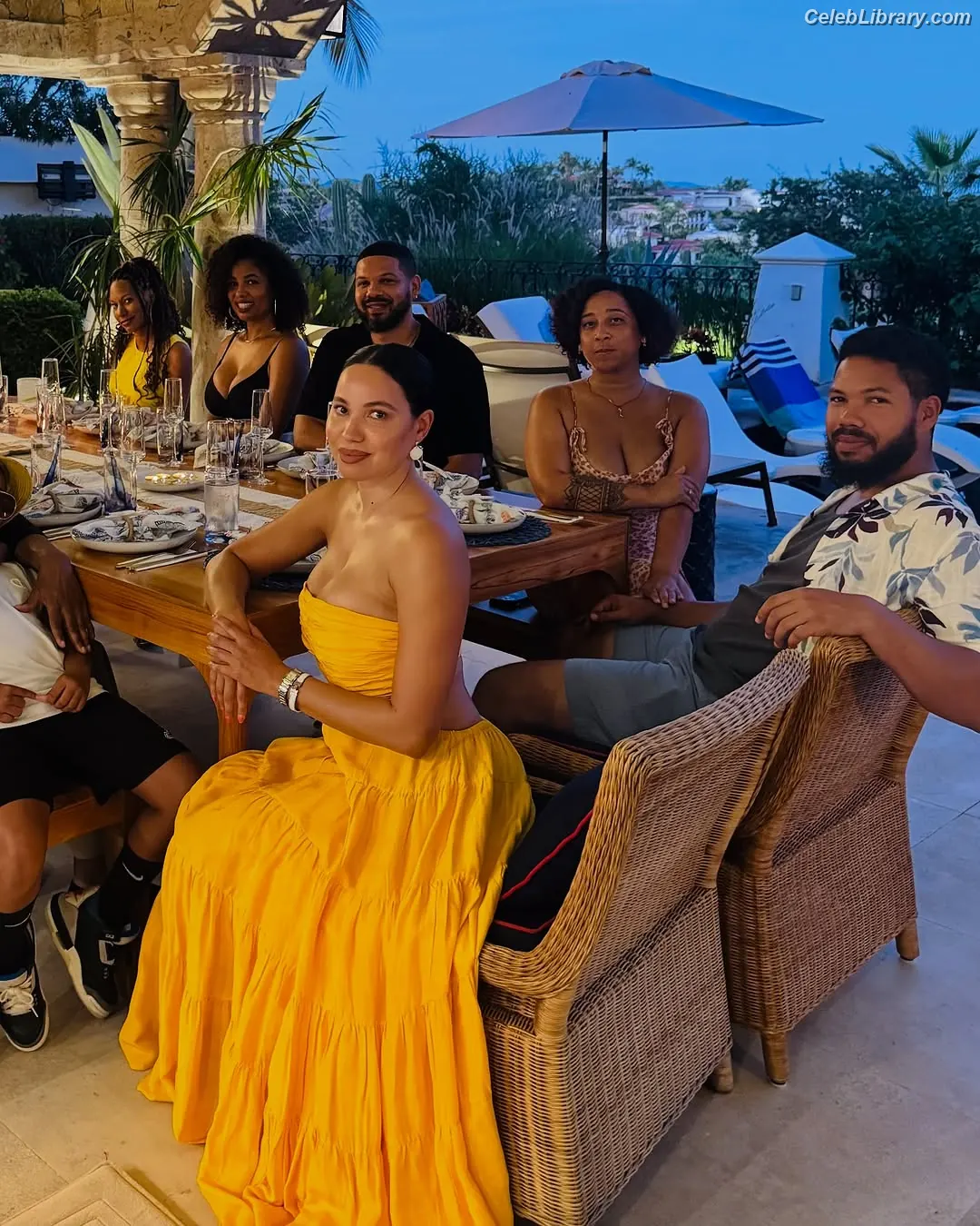 Jurnee Smollett photo 15 of 1219