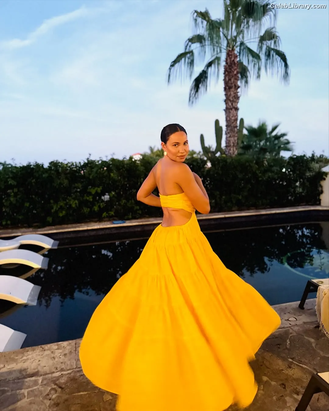 Jurnee Smollett photo 19 of 1219