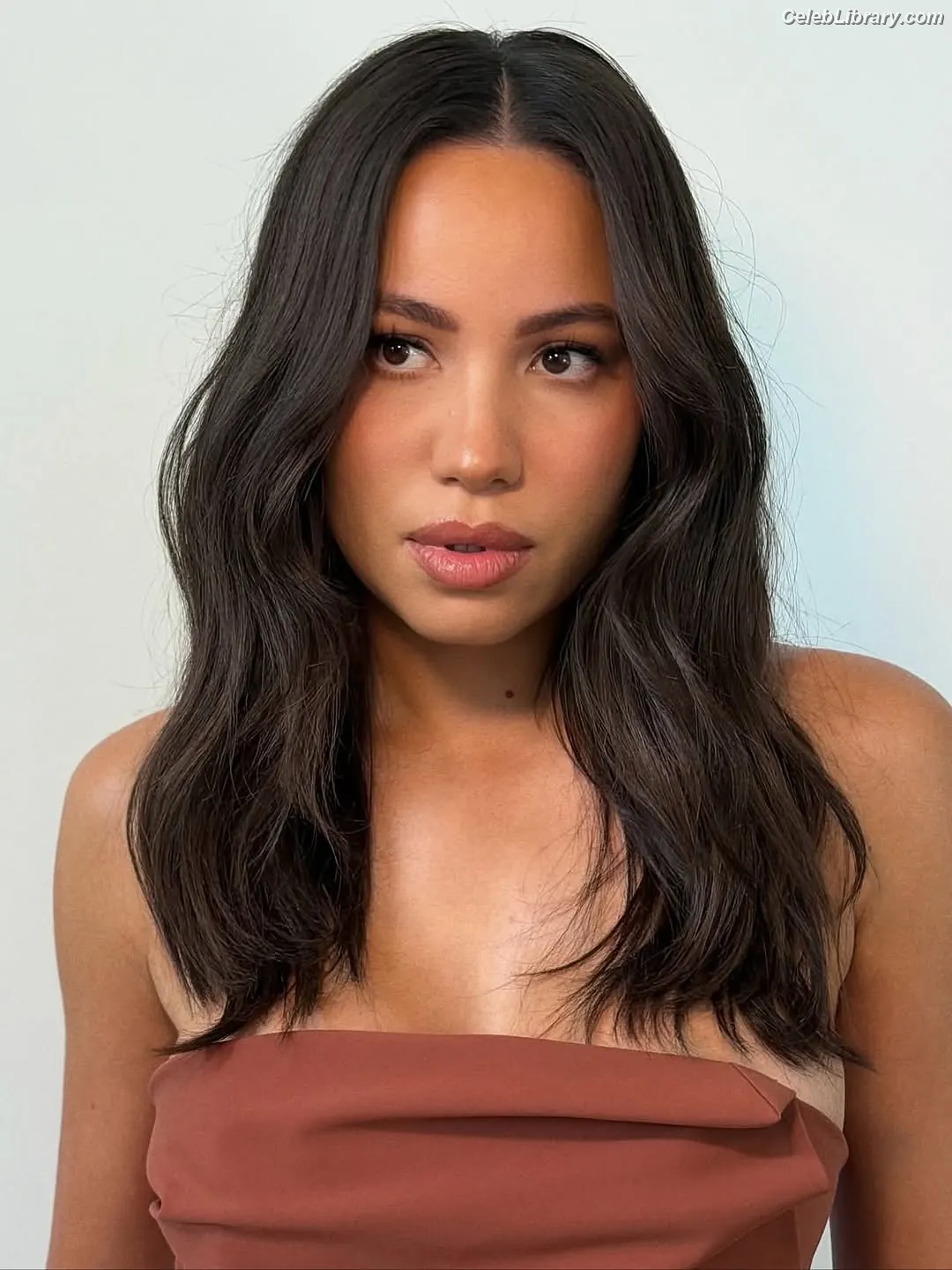 Jurnee Smollett photo 23 of 1219