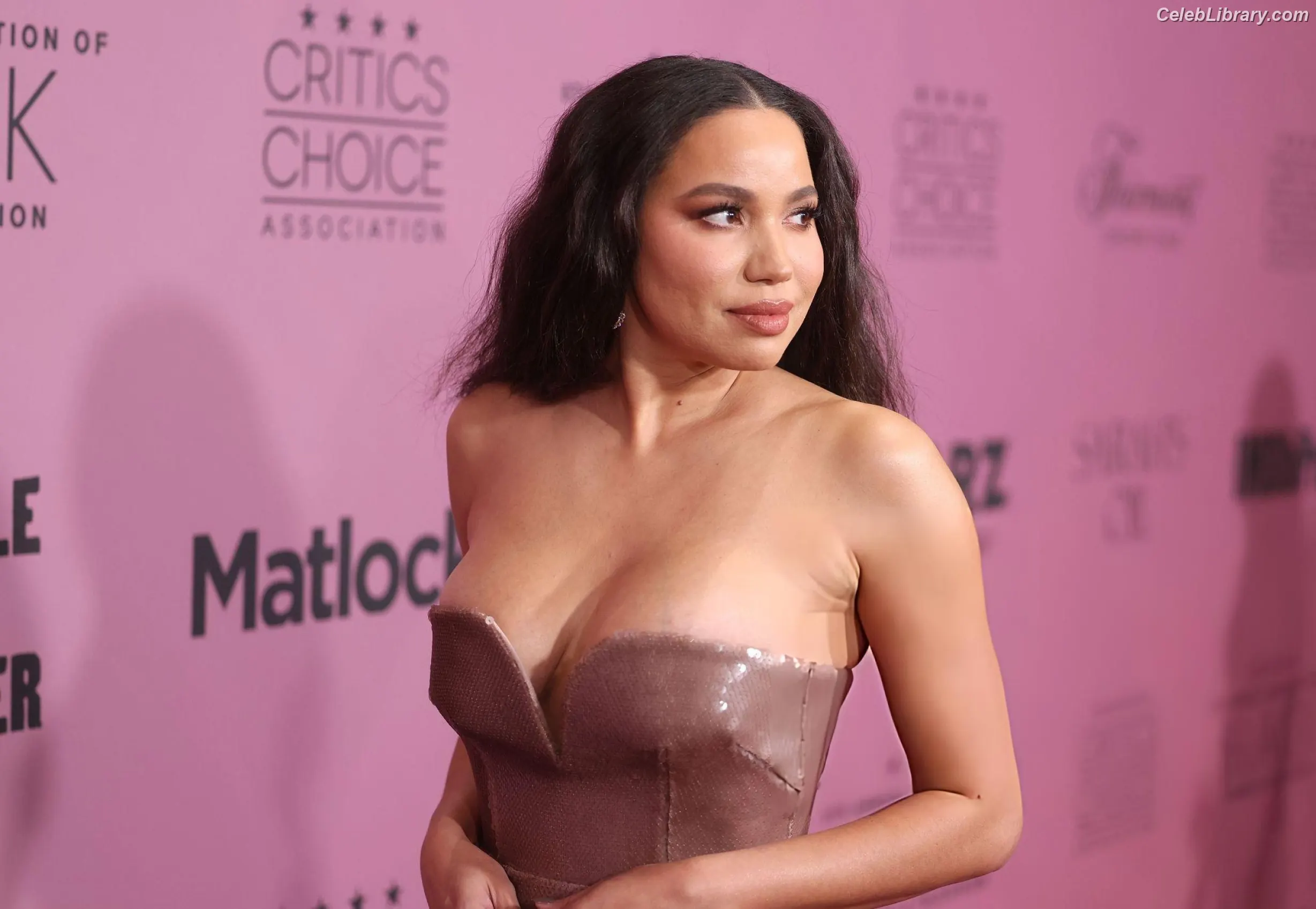 Jurnee Smollett photo 4 of 1219