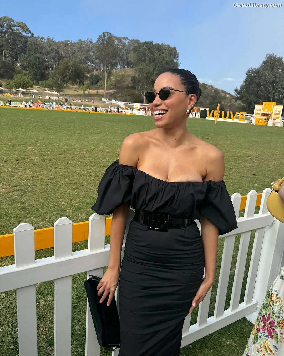 Jurnee Smollett photo 3 of 1219