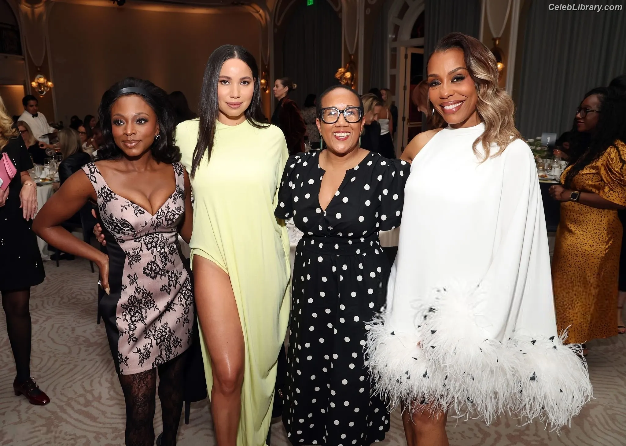 Jurnee Smollett photo 2 of 1219