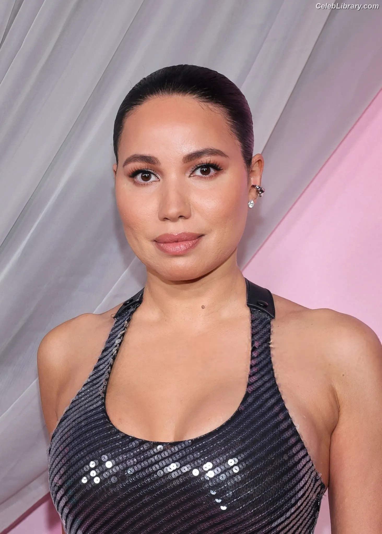 Jurnee Smollett photo 11 of 1219