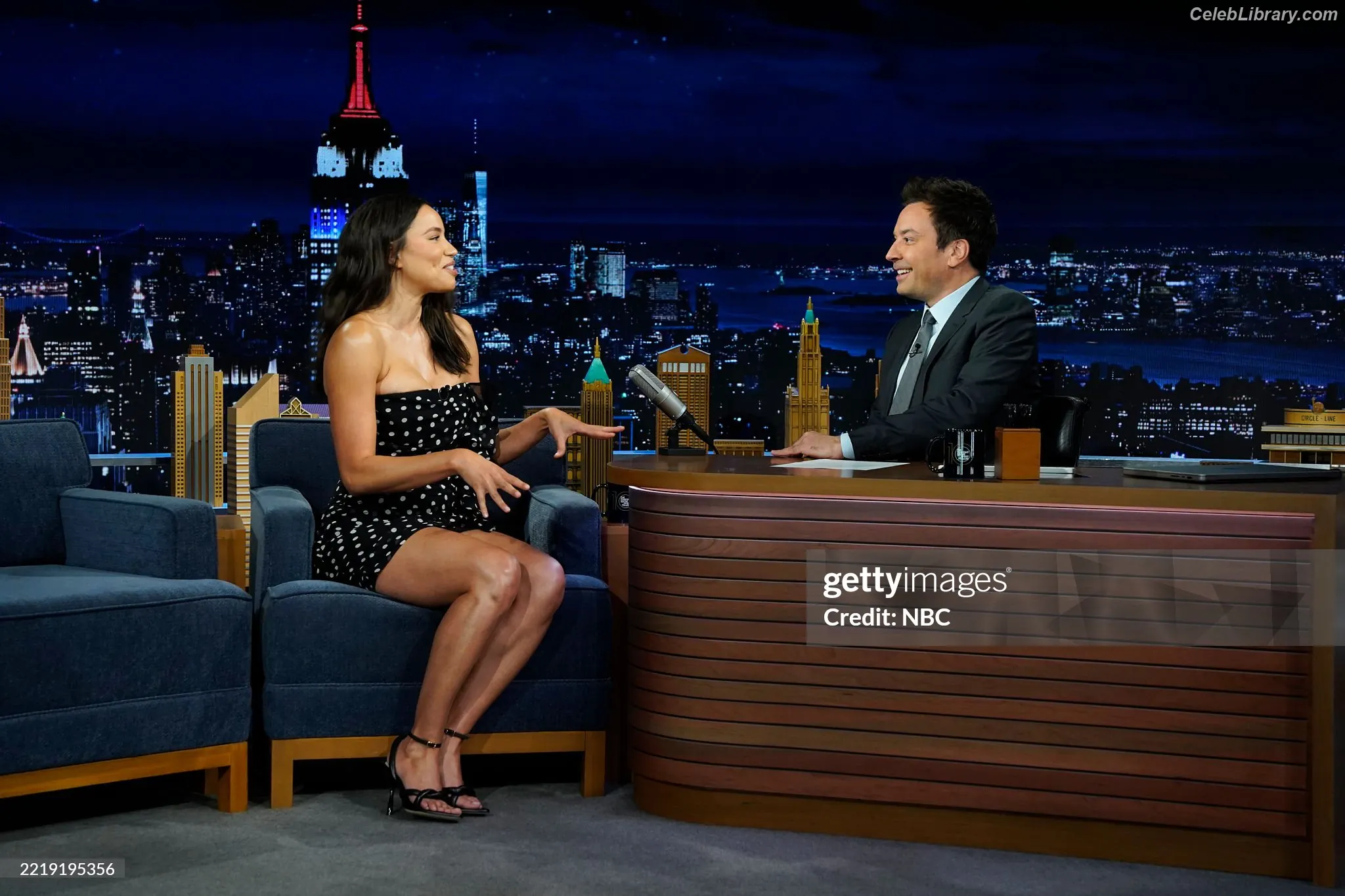 Jurnee Smollett photo 1 of 1219