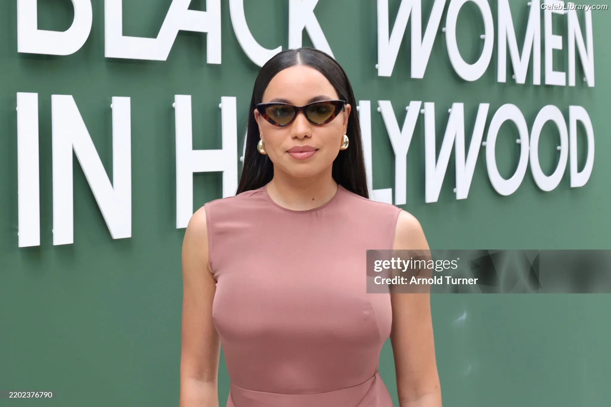 Jurnee Smollett photo 8 of 1219