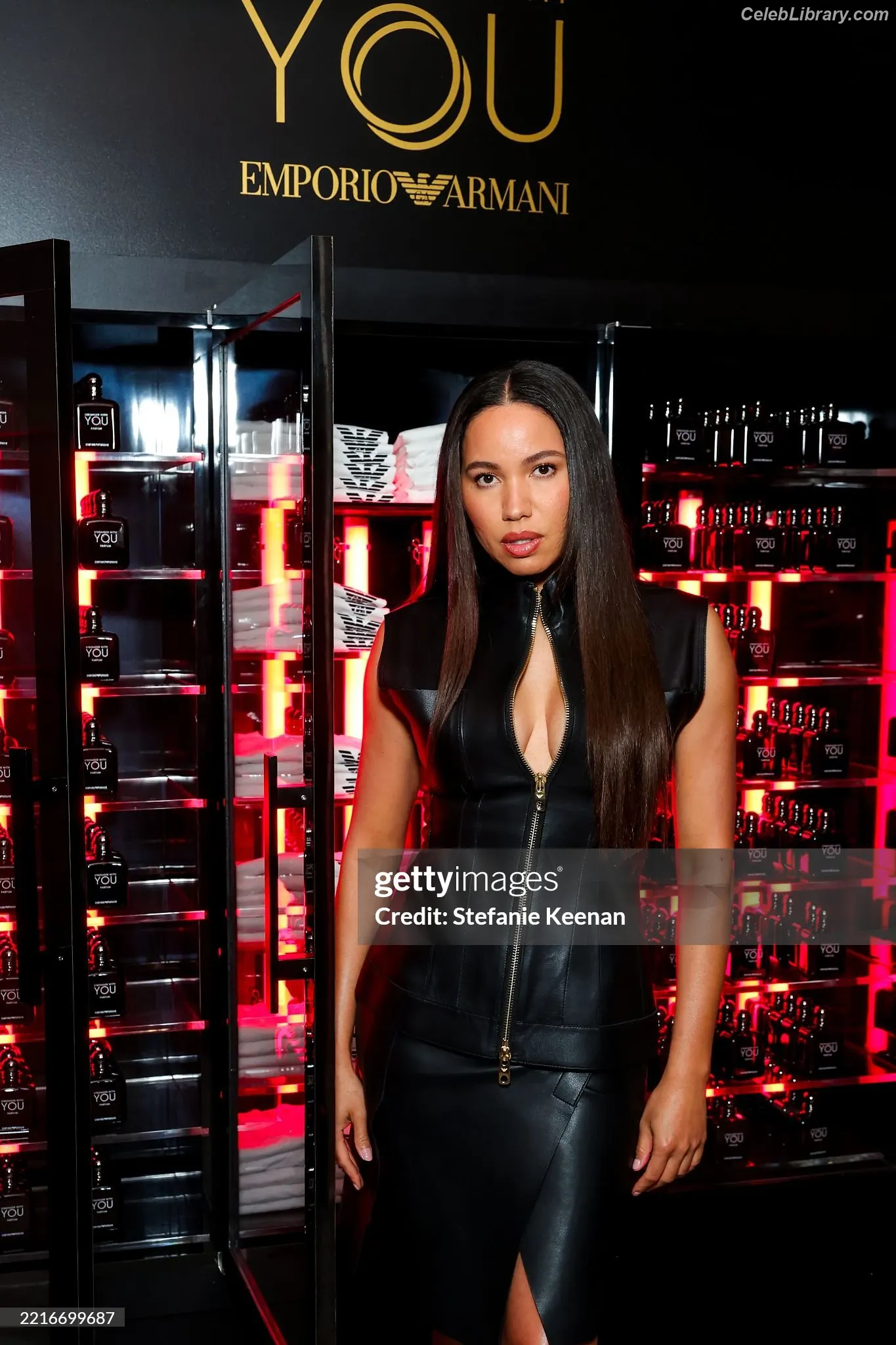 Jurnee Smollett photo 19 of 1219