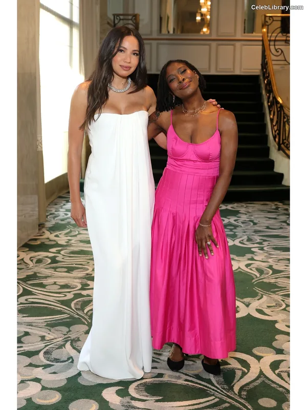 Jurnee Smollett photo 15 of 1220