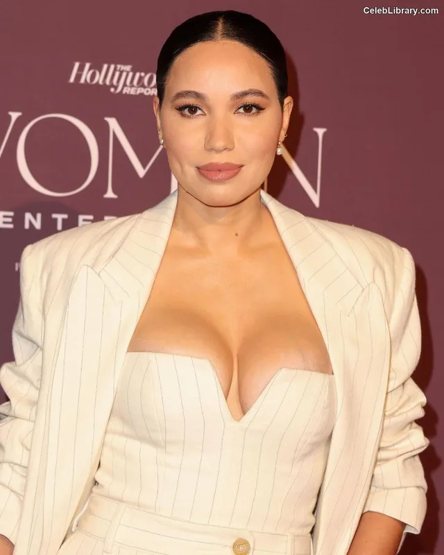 Jurnee Smollett photo 4 of 1220