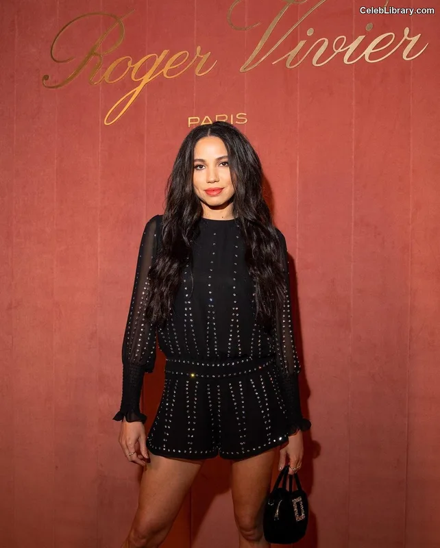 Jurnee Smollett photo 13 of 1220