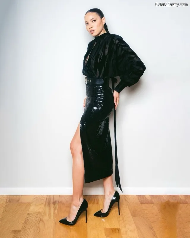 Jurnee Smollett photo 2 of 1220