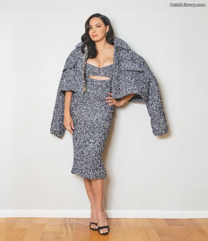 Jurnee Smollett photo 7 of 1220