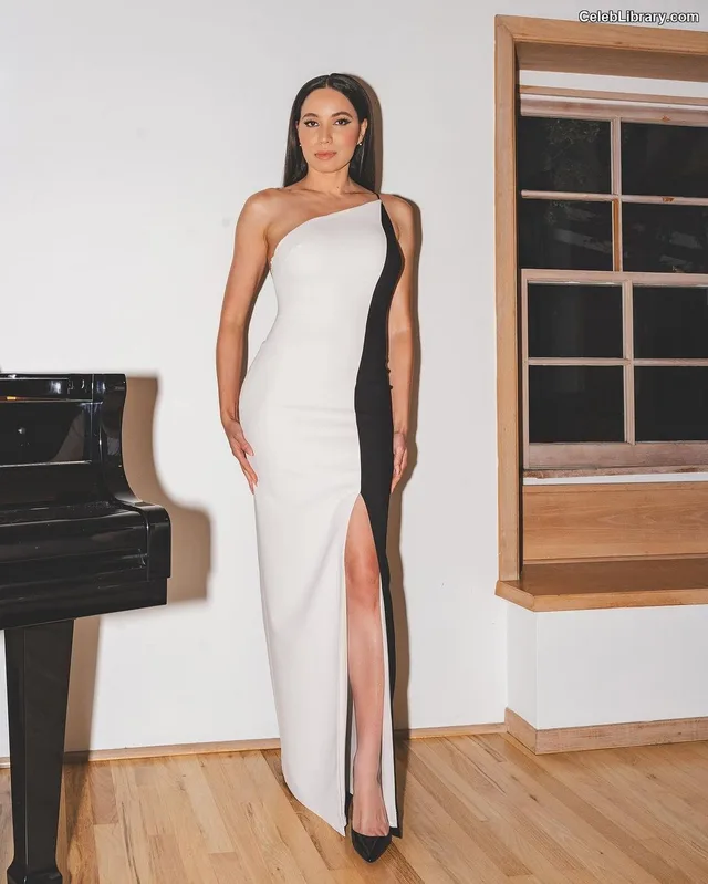 Jurnee Smollett photo 14 of 1220