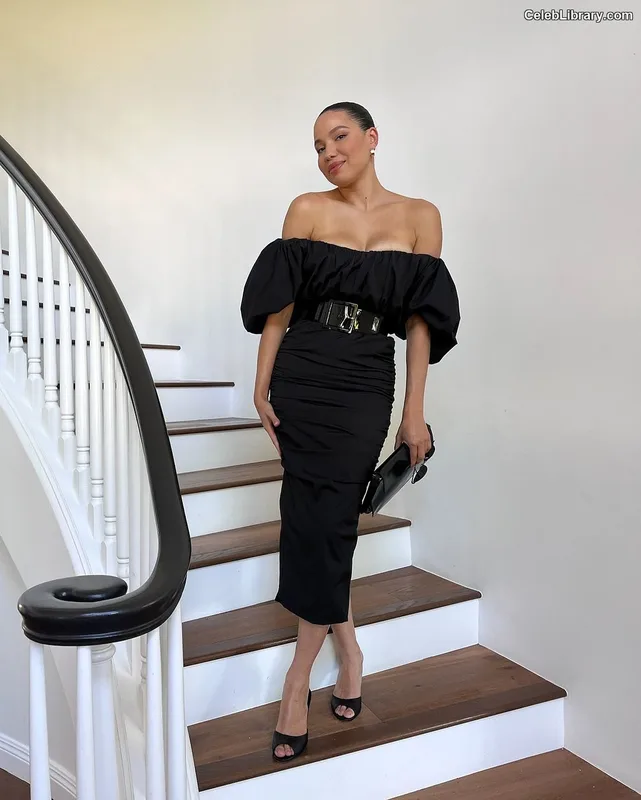 Jurnee Smollett photo 12 of 1220