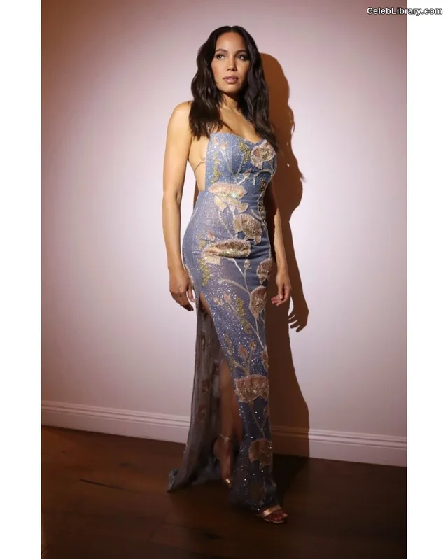 Jurnee Smollett photo 21 of 1220
