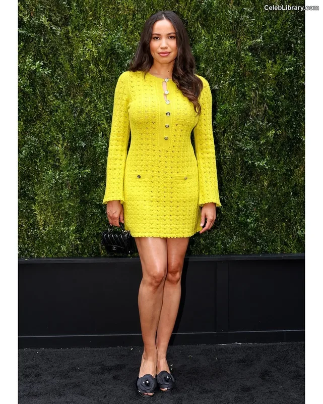 Jurnee Smollett photo 9 of 1220