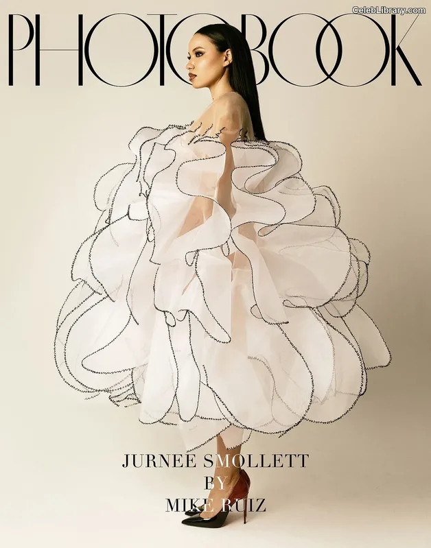 Jurnee Smollett photo 24 of 1220