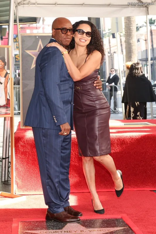 Jurnee Smollett photo 2 of 1220