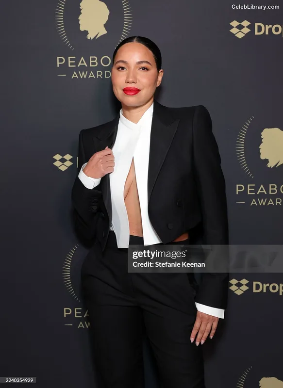 Jurnee Smollett photo 6 of 1220