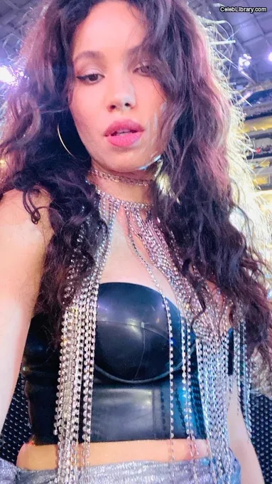 Jurnee Smollett photo 2 of 1220