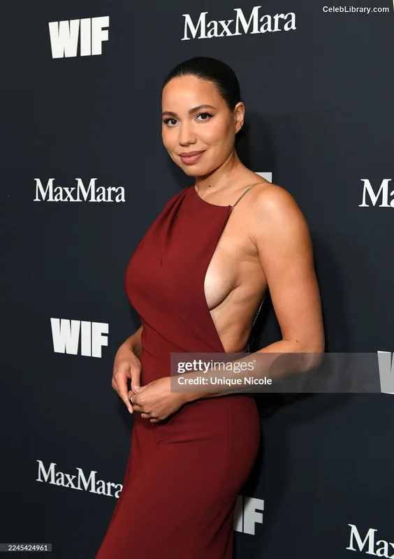Jurnee Smollett photo 16 of 1220