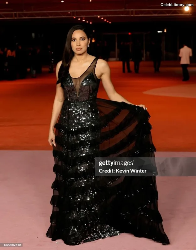 Jurnee Smollett photo 21 of 1220