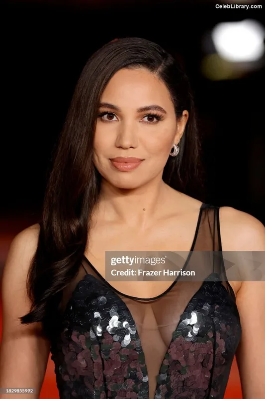 Jurnee Smollett photo 24 of 1220