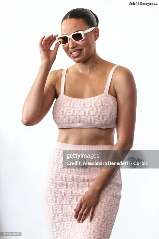 Jurnee Smollett photo 24 of 1220
