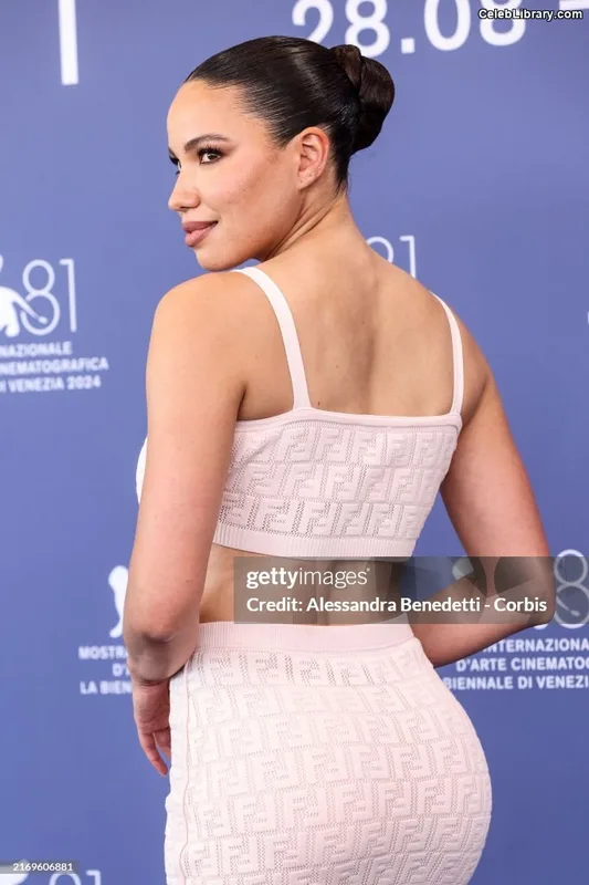 Jurnee Smollett photo 4 of 1220