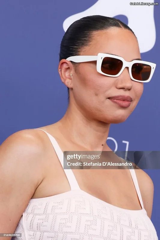 Jurnee Smollett photo 22 of 1220