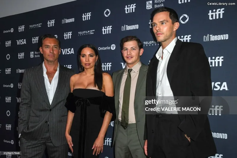 Jurnee Smollett photo 8 of 1220