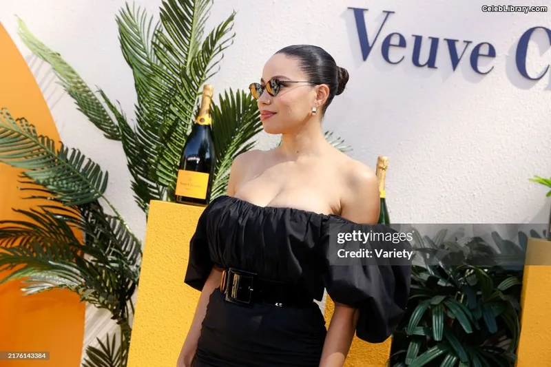 Jurnee Smollett photo 6 of 1220