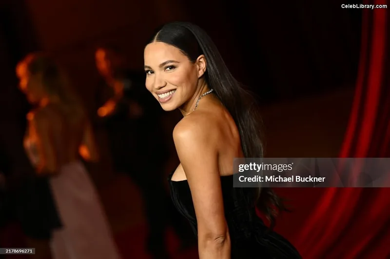Jurnee Smollett photo 14 of 1220