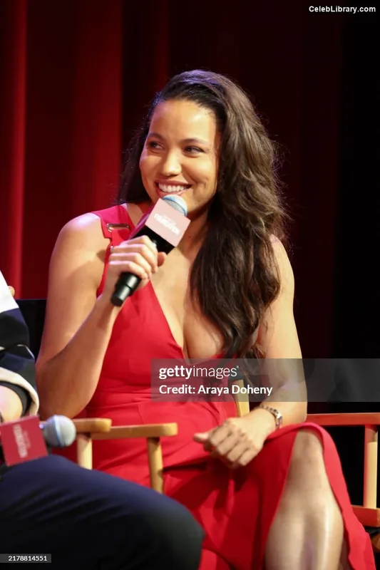 Jurnee Smollett photo 4 of 1220