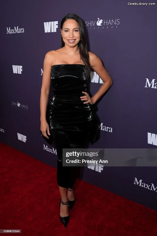 Jurnee Smollett photo 16 of 1220