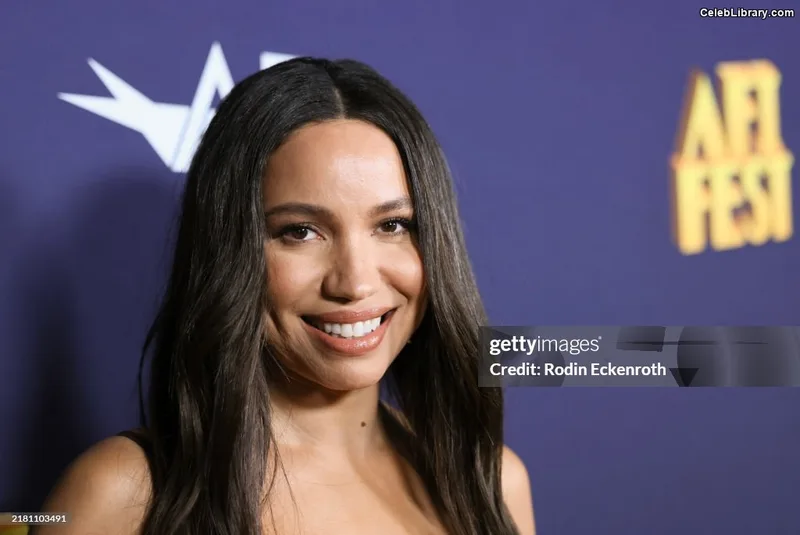 Jurnee Smollett photo 18 of 1220